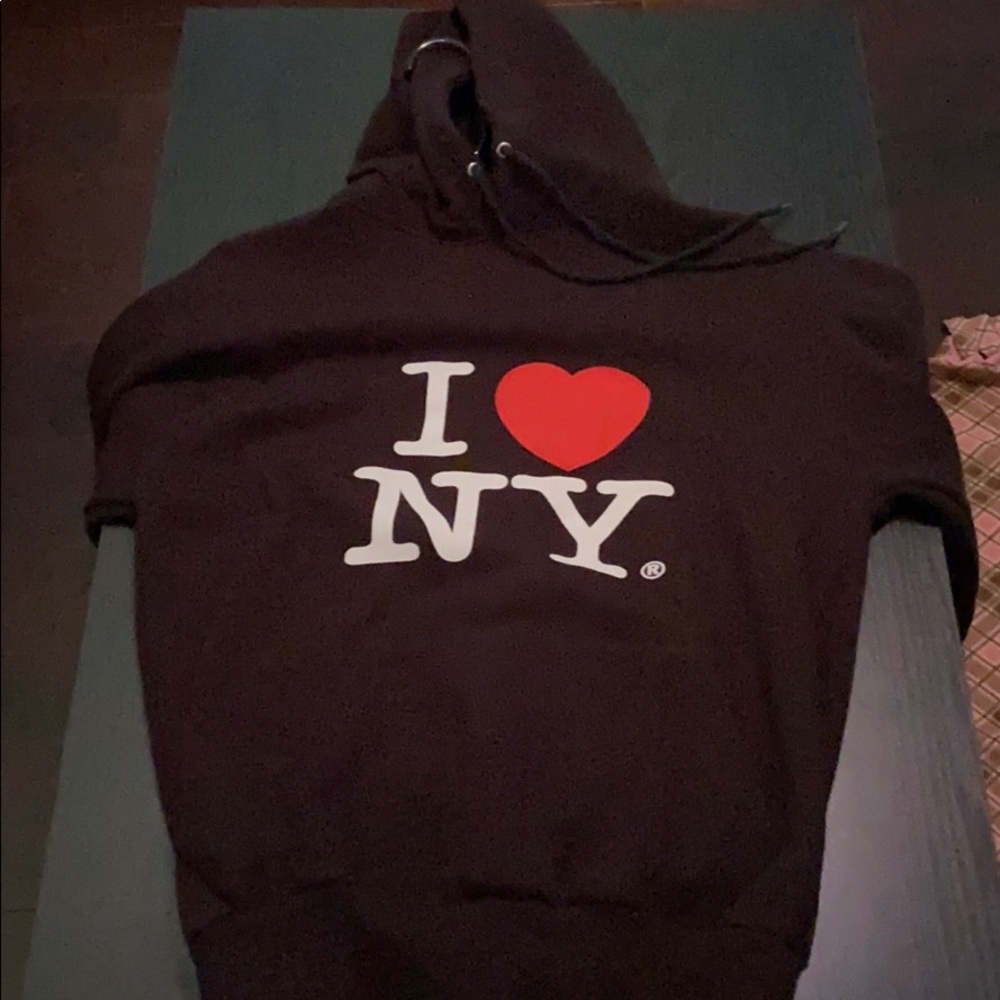 I ❤️NY sweater size (S)